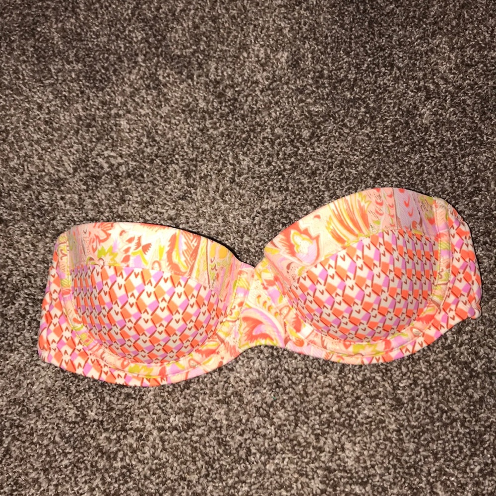 Bandeau swimsuit top